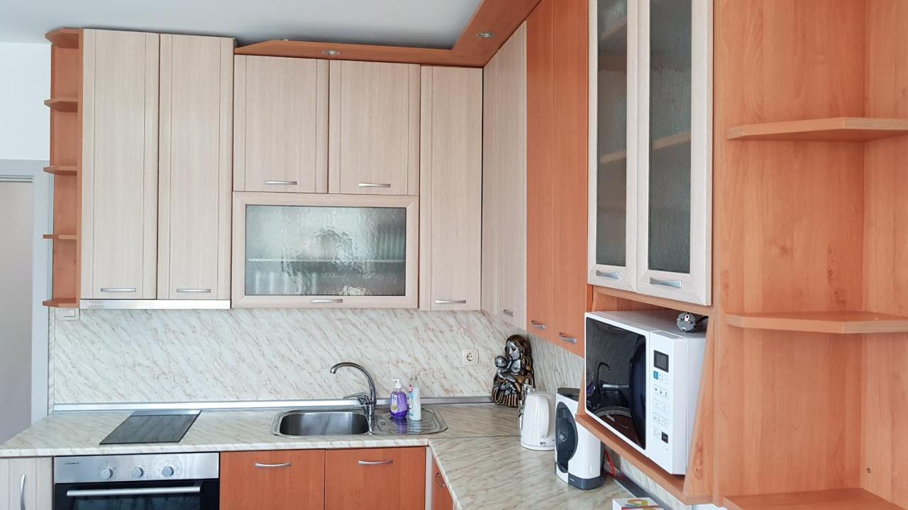 Д И В 2 - D & V 2 Apartment Sandanski Buitenkant foto